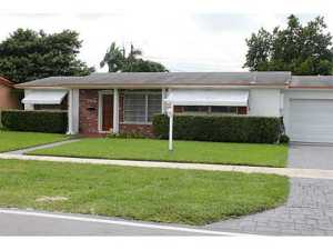 7814 W 16 Ave, Hialeah, FL 33014 photo 1