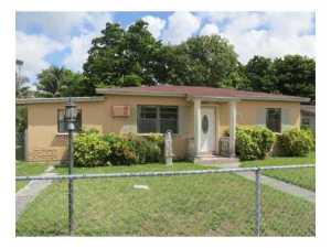 381 E 53 St, Hialeah, FL 33013 photo 1
