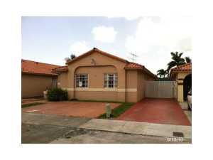 289 E 52 St, Hialeah, FL 33013 photo 1