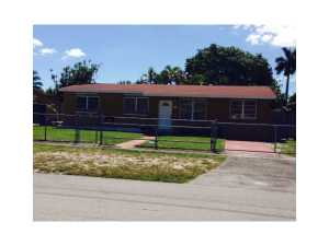 738 E 53 St, Hialeah, FL 33013 photo 1