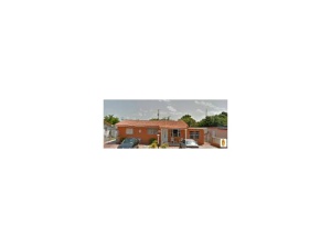 580 E 51 St, Hialeah, FL 33013 photo 1