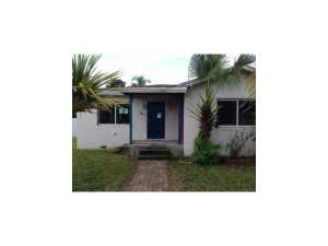 541 E 56 St, Hialeah, FL 33013 photo 1
