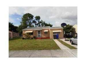 2522 Wiley Ct, Hollywood, FL 33020 photo 1