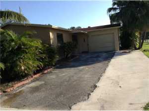 7261 Forrest St, Hollywood, FL 33024 photo 1