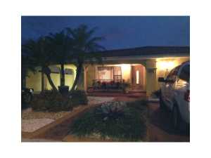 7536 W 4 Ln, Hialeah, FL 33014 photo 1