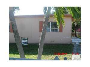 210 E 44 St, Hialeah, FL 33013 photo 1
