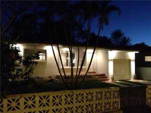 36 NE 45 St, Miami, FL 33137 photo 1