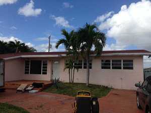 831 W 53 St, Hialeah, FL 33012 photo 1