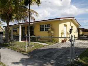 3195 W 10 Ave, Hialeah, FL 33012 photo 1