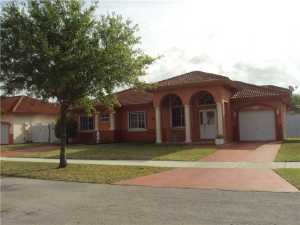 7091 W 4, Hialeah, FL 33014 photo 1