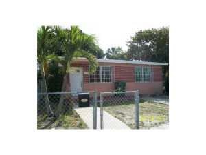 4349 E 8 Ave, Hialeah, FL 33013 photo 1