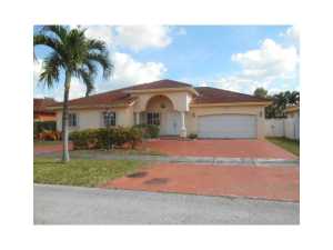 7059 W 4, Hialeah, FL 33014 photo 1