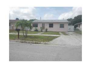 950 E 23 St, Hialeah, FL 33013 photo 1
