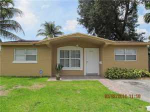 6600 Thomas St, Hollywood, FL 33024 photo 1