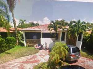 9273 Emerson Ave, Miami Beach, FL 33154 photo 1