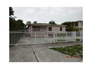 980 E 19 St, Hialeah, FL 33013 photo 1
