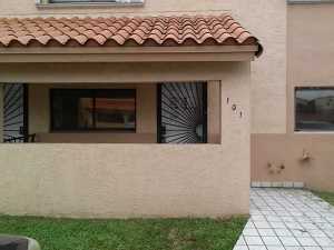 7775 W 29 Way #101, Hialeah, FL 33018 photo 1