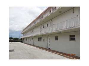 413 Swallow Dr #2, Miami, FL 33166 photo 1