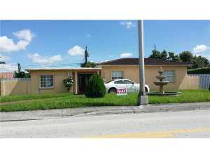 655 SE 8 St, Hialeah, FL 33010 photo 1