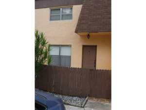 8095 Margate Bl #e, Pompano Beach, FL 33063 photo 1