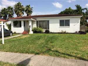 55 W 60 St, Hialeah, FL 33012 photo 1