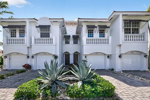1942 NE 32nd St, Lighthouse Point, FL 33064