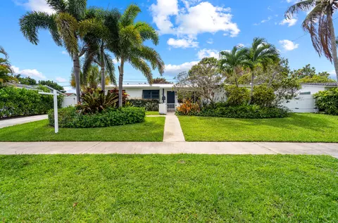520 Flotilla Rd, North Palm Beach, FL 33408