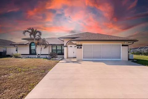 4964 NW Foxworth Ave, Port Saint Lucie, FL 34983