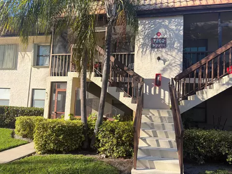 7262 Golf Colony Ct #204, Lake Worth, FL 33467