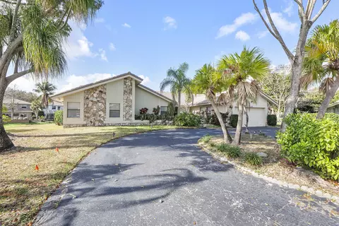 1300 NW 97th Ter, Coral Springs, FL 33071