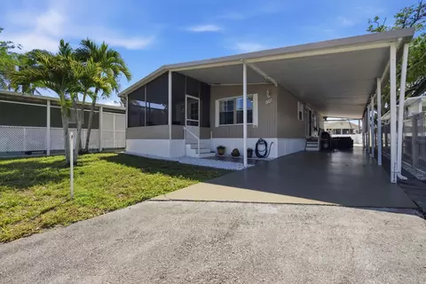 2340 SW 51st Ct, Fort Lauderdale, FL 33312