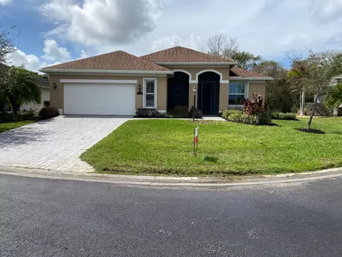 753 SW Fortunella Cir SW, Vero Beach, FL 32968