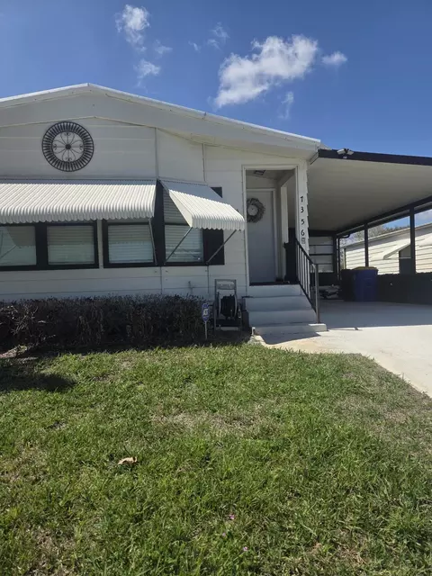 7356 SE Independence Ave, Hobe Sound, FL 33455