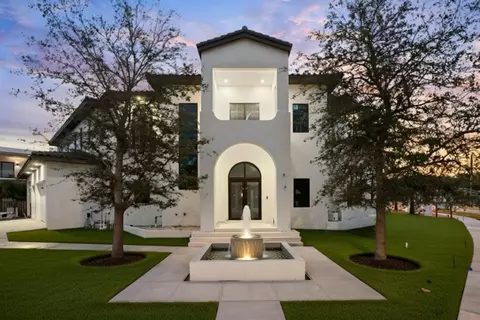 298 NE 8th St, Boca Raton, FL 33432