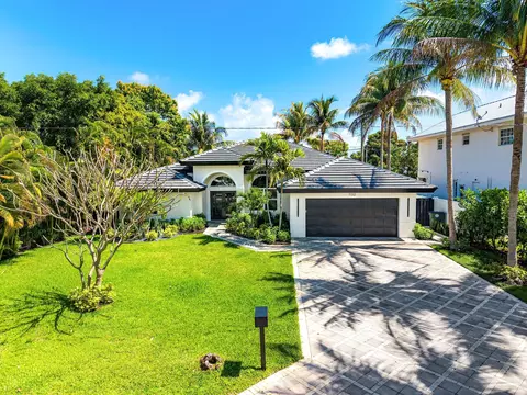 1132 NE 3rd Ave, Boca Raton, FL 33432