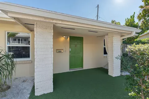 614 NE 28th St #106, Wilton Manors, FL 33334