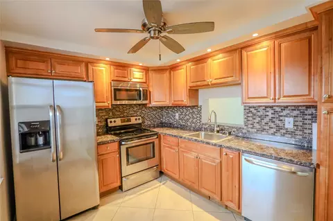 121 SE 3rd Ave #308, Dania Beach, FL 33004