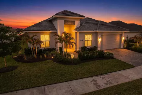 9155 SW Pinnacle Pl, Port Saint Lucie, FL 34987