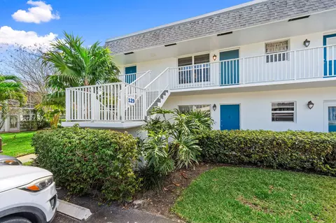 2929 SE Ocean Blvd #129-10, Stuart, FL 34996