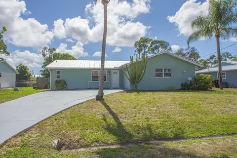 480 SEvergreen Ter, Port Saint Lucie, FL 34983