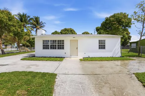 2312 Redwood Rd, West Palm Beach, FL 33409