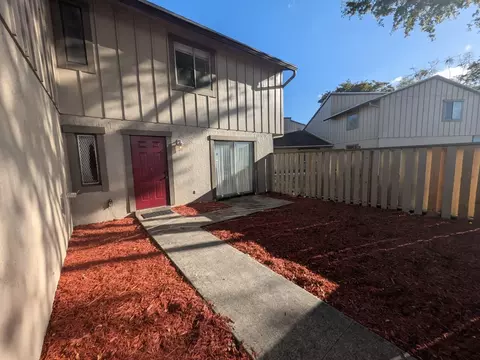 5702 NW 22nd Ct #28-B, Lauderhill, FL 33313