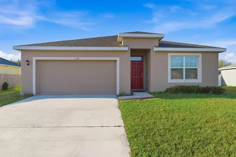 1314 SW Goodman Ave, Port Saint Lucie, FL 34953