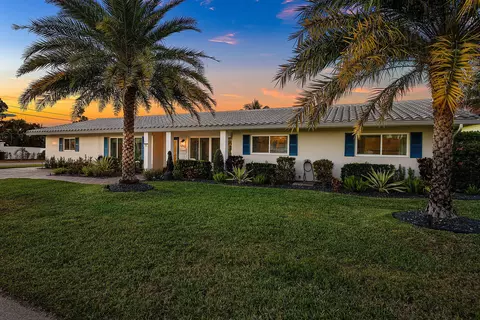 865 NE 5th St, Deerfield Beach, FL 33441