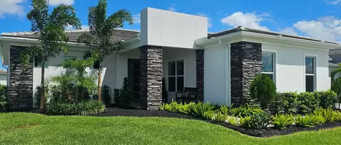 10639 Vineyard Dr, Port Saint Lucie, FL 34987