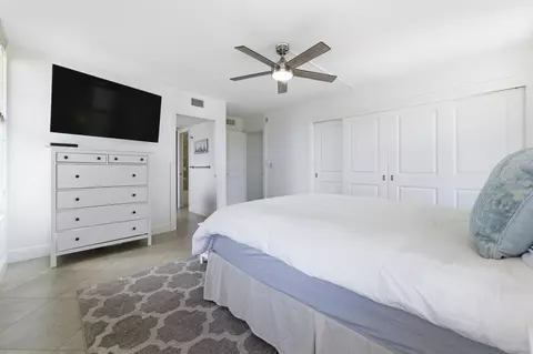 Bedroom - 3000 NE 48th Ct #406, Lighthouse Point, FL 33064 photo 2 of 4