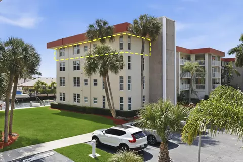 Exterior - 3000 NE 48th Ct #406, Lighthouse Point, FL 33064 photo 4 of 4