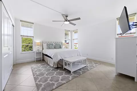 Bedroom - 3000 NE 48th Ct #406, Lighthouse Point, FL 33064 photo 1 of 4