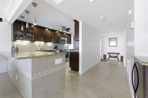 Entry Way - 3000 NE 48th Ct #406, Lighthouse Point, FL 33064 photo 1 of 3