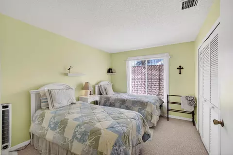 Bedroom - 151 St Michaels Ct, Jupiter, FL 33458 photo 5 of 6